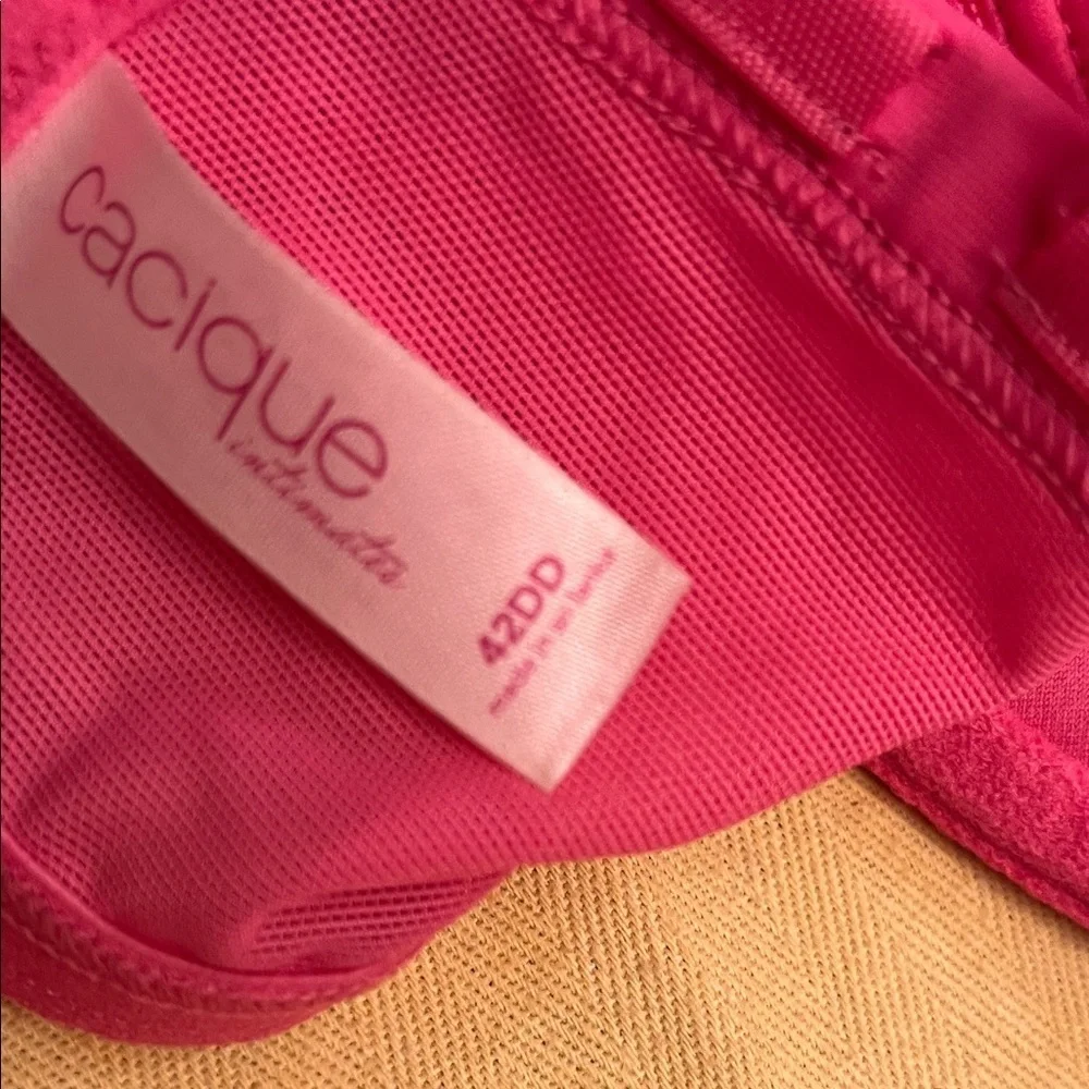 Cacique Vibrant Pink Lace Bra Size 42DD